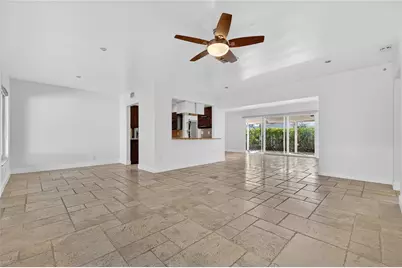 2110 NE 56th Street, Fort Lauderdale, FL 33308 - Photo 9