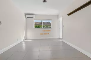 2110 NE 56th St, Fort Lauderdale, FL 33308 - Photo 21