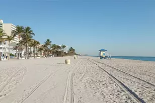 2010 Fillmore St, Hollywood, FL 33020 - Photo 41