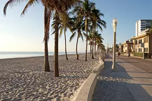 2010 Fillmore St, Hollywood, FL 33020 - Photo 39