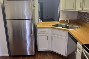 [Address not provided], West Palm Beach, FL 33415 - Photo 7