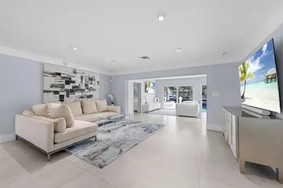 2330 NE 35th Street, Pompano Beach, FL 33064 - Photo 9