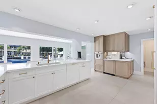 2330 NE 35th St, Pompano Beach, FL 33064 - Photo 15