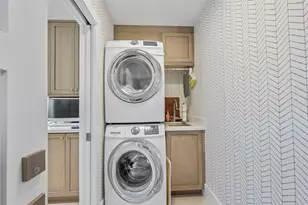 2330 NE 35th St, Pompano Beach, FL 33064 - Photo 17