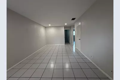 511 W Kalmia Drive #10, West Palm Beach, FL 33403 - Photo 5