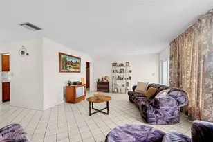 8604 NW 57th Ct, Tamarac, FL 33321 - Photo 5