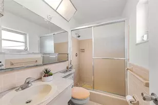 8604 NW 57th Ct, Tamarac, FL 33321 - Photo 13