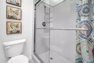 9301 Sunrise Lakes Blvd, Sunrise, FL 33322 - Photo 23