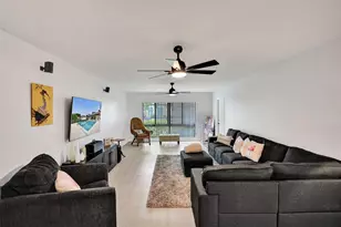 4840 Greentree Ln, Boynton Beach, FL 33436 - Photo 9