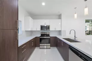 324 SW 14th Ct, Fort Lauderdale, FL 33315 - Photo 5