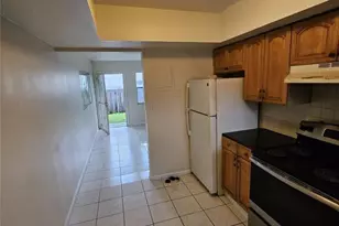 716 SW 7th St, Dania Beach, FL 33004 - Photo 9