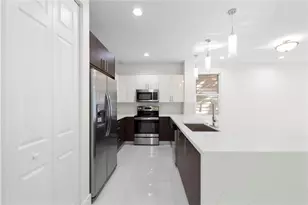 1432 SW 4th Ave, Fort Lauderdale, FL 33315 - Photo 5