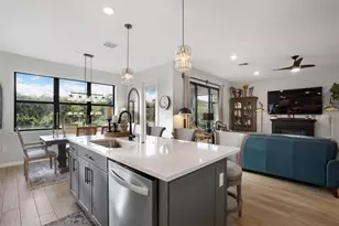 4445 Silverwood Ln S, Fort Lauderdale, FL 33309 - Photo 13