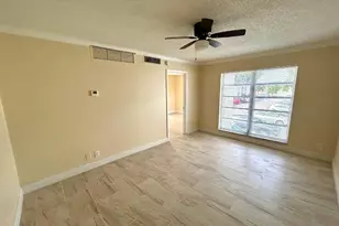 4463 Treehouse Ln, Tamarac, FL 33319 - Photo 9