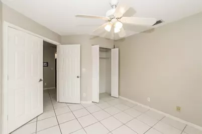 320 Sandpiper Avenue, West Palm Beach, FL 33411 - Photo 11