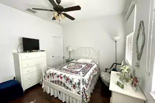 817 SW 147th Ave, Pembroke Pines, FL 33027 - Photo 23