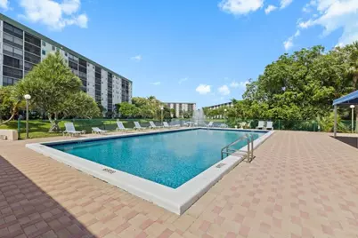 2106 S Cypress Bend Drive #506, Pompano Beach, FL 33069 - Photo 29