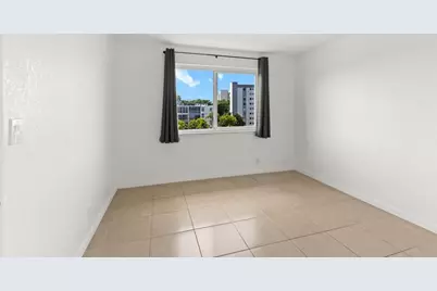 2106 S Cypress Bend Drive #506, Pompano Beach, FL 33069 - Photo 13