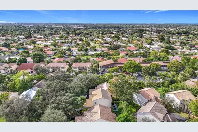 7657 Sanctuary Drive, Coral Springs, FL 33065 - Photo 31