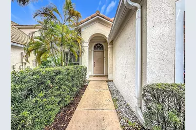 7657 Sanctuary Drive, Coral Springs, FL 33065 - Photo 5