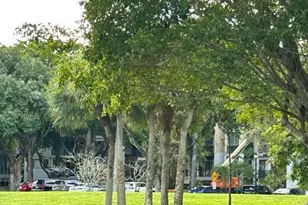 6061 N Falls Cir Dr, Lauderhill, FL 33319 - Photo 23