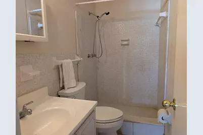400 S Cypress Road #423, Pompano Beach, FL 33060 - Photo 9
