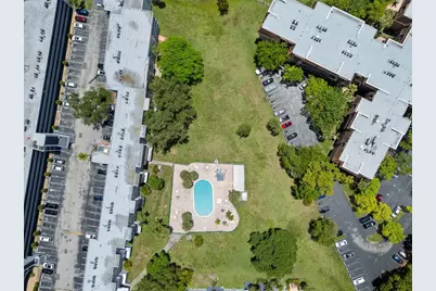 441 NE 195th Street #302, Miami, FL 33179 - Photo 27