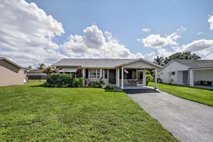 9806 NW 71st St, Tamarac, FL 33321 - Photo 3