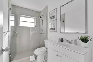 214 SE 6th St, Dania Beach, FL 33004 - Photo 23