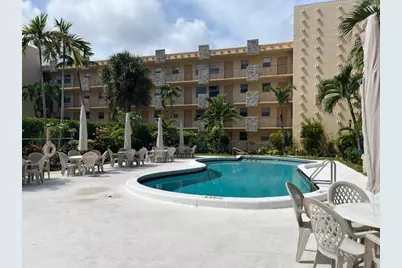 2145 Pierce Street #101, Hollywood, FL 33020 - Photo 1