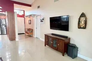 7321 NW 38th Ct, Coral Springs, FL 33065 - Photo 9