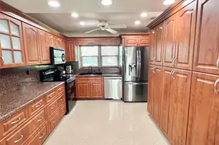 7321 NW 38th Ct, Coral Springs, FL 33065 - Photo 5