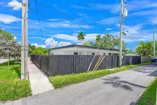 3262 Pierce St, Hollywood, FL 33021 - Photo 35