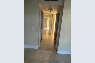704 Meadows Circle #704, Boynton Beach, FL 33436 - Photo 9