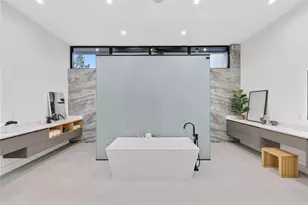 8795 Valencia Ct, Parkland, FL 33067 - Photo 17