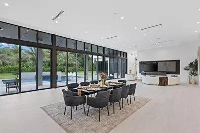 8795 Valencia Court, Parkland, FL 33067 - Photo 7