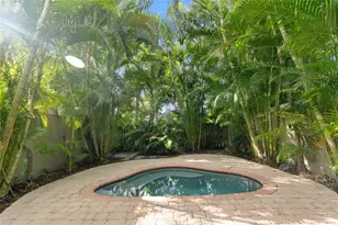 2652 NE 30th Pl, Fort Lauderdale, FL 33306 - Photo 21