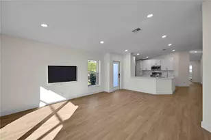 11766 NW 57th St, Pompano Beach, FL 33076 - Photo 7