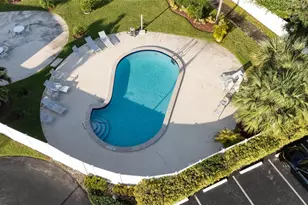 7237 E Tropical Way, Plantation, FL 33317 - Photo 51