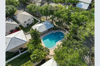 9871 NW 2nd Court, Plantation, FL 33324 - Photo 15