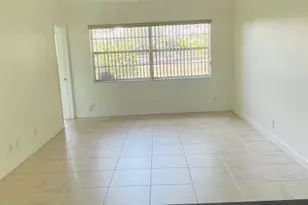 5111 W Oakland Park Blvd, Lauderdale Lakes, FL 33313 - Photo 5