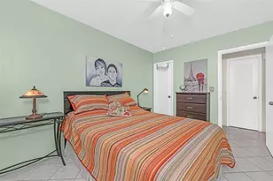 1000 SW 11th Ave, Hallandale Beach, FL 33009 - Photo 19