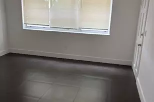 675 84th St, Miami Beach, FL 33141 - Photo 23