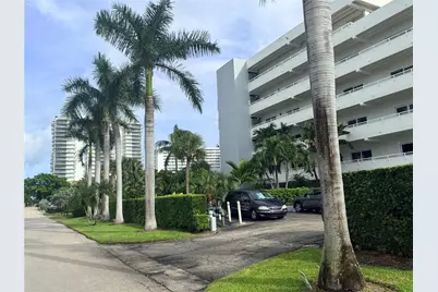 3212 NE 12th Street #303, Pompano Beach, FL 33062 - Photo 19