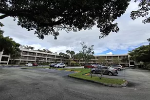 8763 Shadow Wood Blvd, Coral Springs, FL 33071 - Photo 5