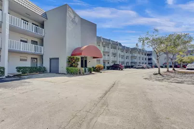 6570 Royal Palm Boulevard #210j, Margate, FL 33063 - Photo 27