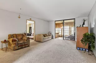 7360 NW 18th St, Margate, FL 33063 - Photo 11