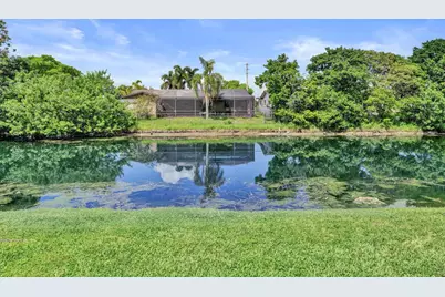 10442 Sunrise Lakes Boulevard #111, Sunrise, FL 33322 - Photo 9