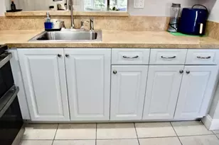 9201 Lime Bay Blvd, Tamarac, FL 33321 - Photo 7