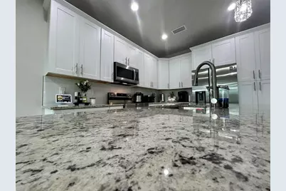 1045 N Naples Street, Labelle, FL 33935 - Photo 7